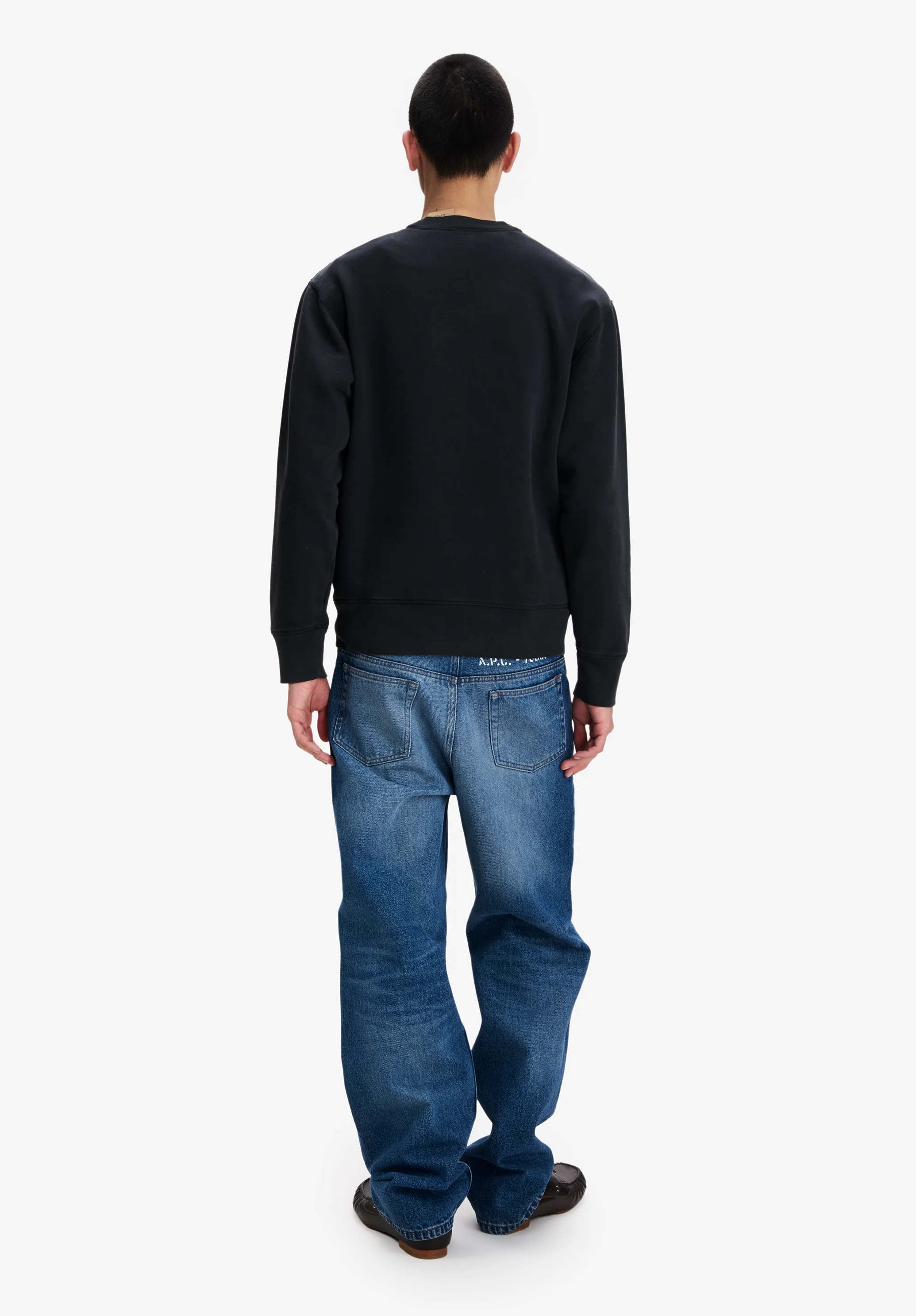 Black sweatshirt with garden logo - Image 3