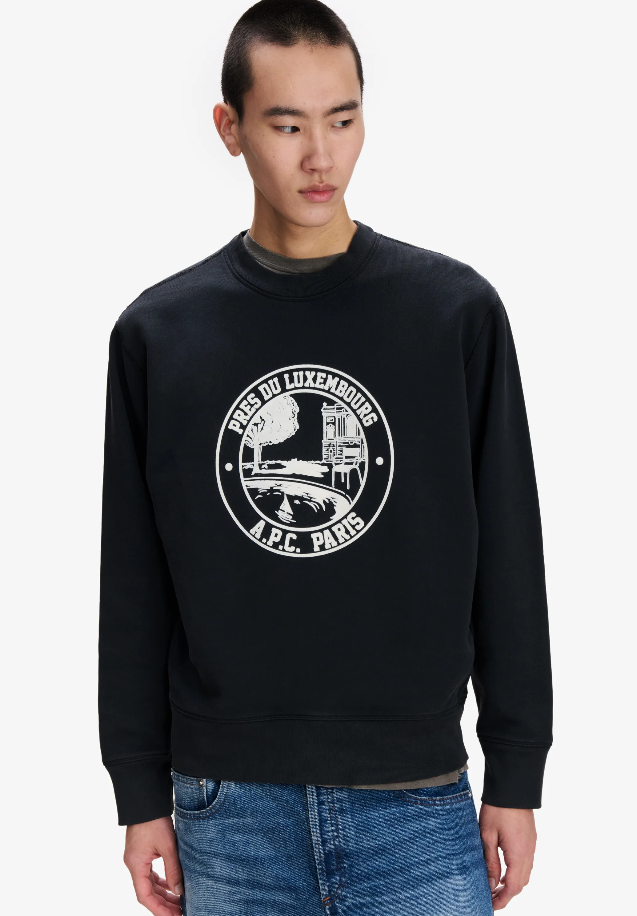 Black sweatshirt with garden logo - Image 4