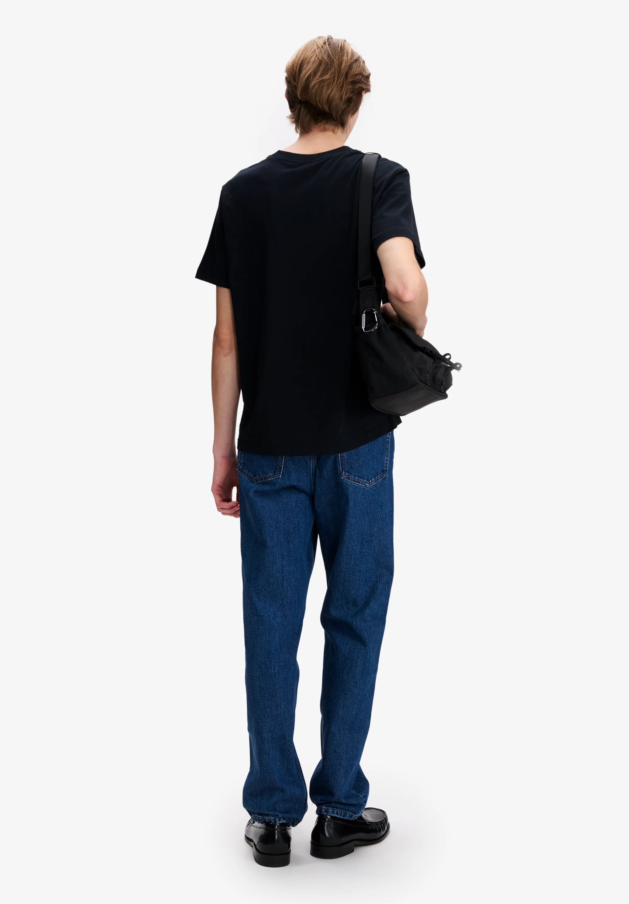 Black t-shirt with garden logo - Image 3