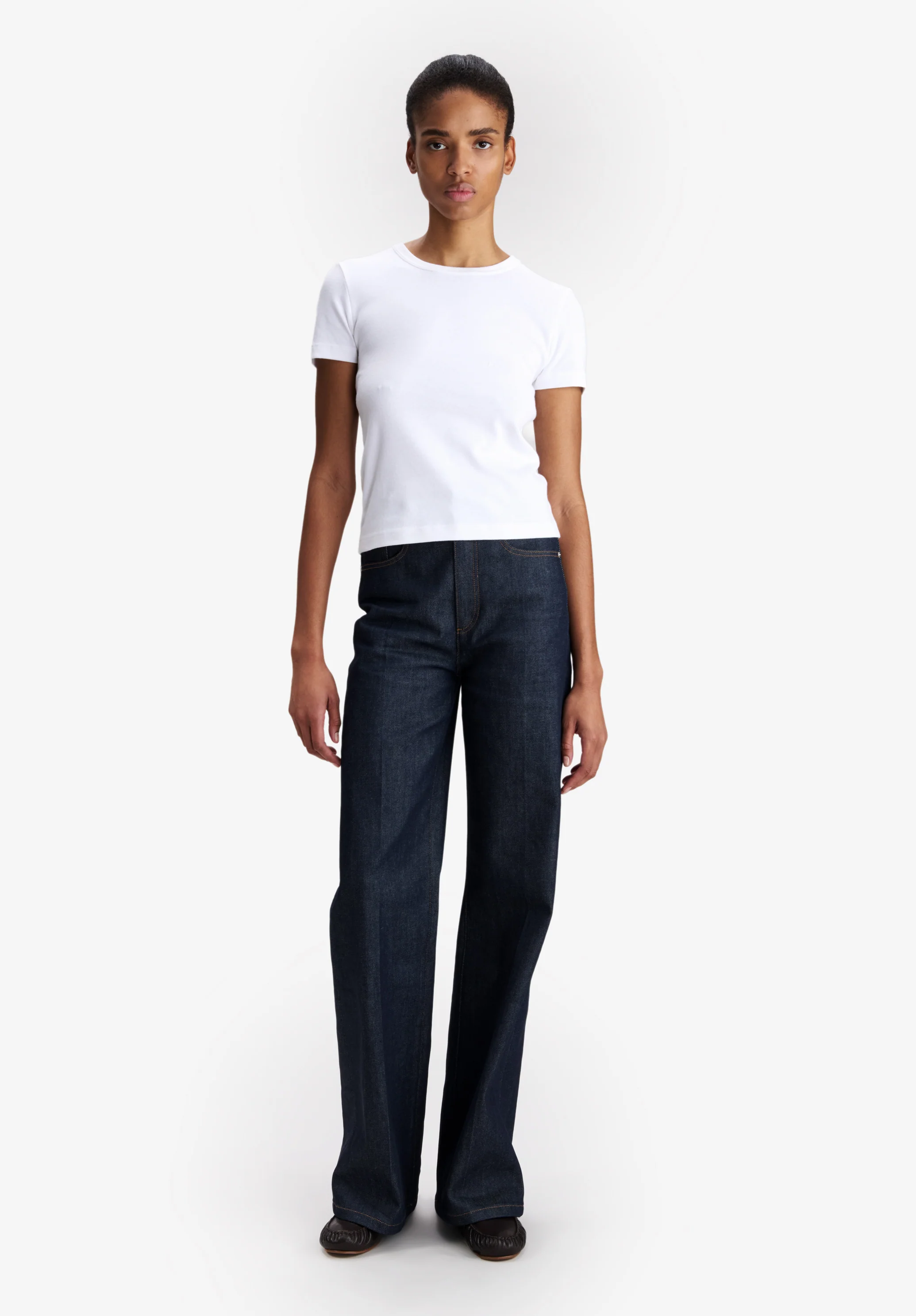 Fitted white organic cotton t-shirt - Image 2
