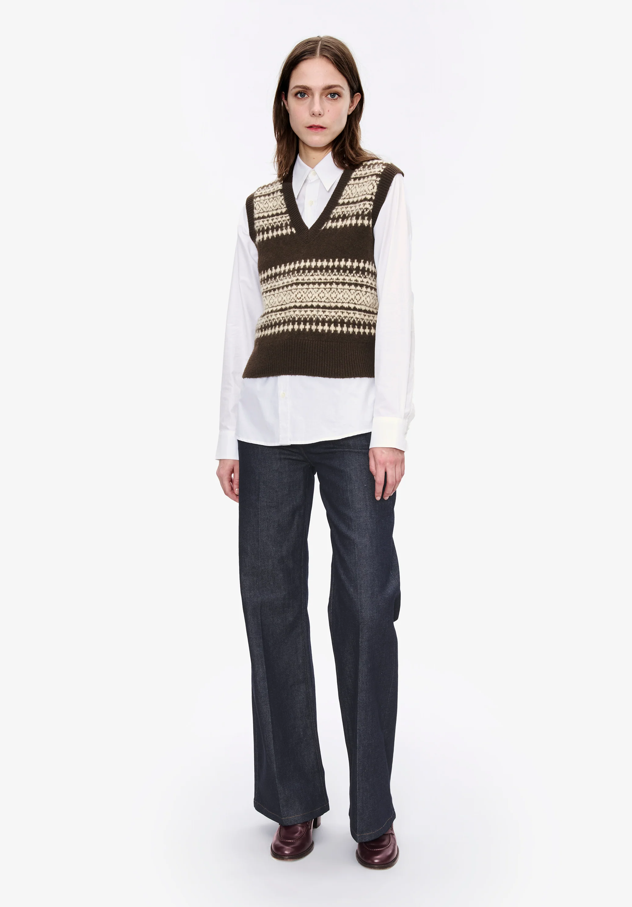Jacquard sleeveless jumper - Image 2