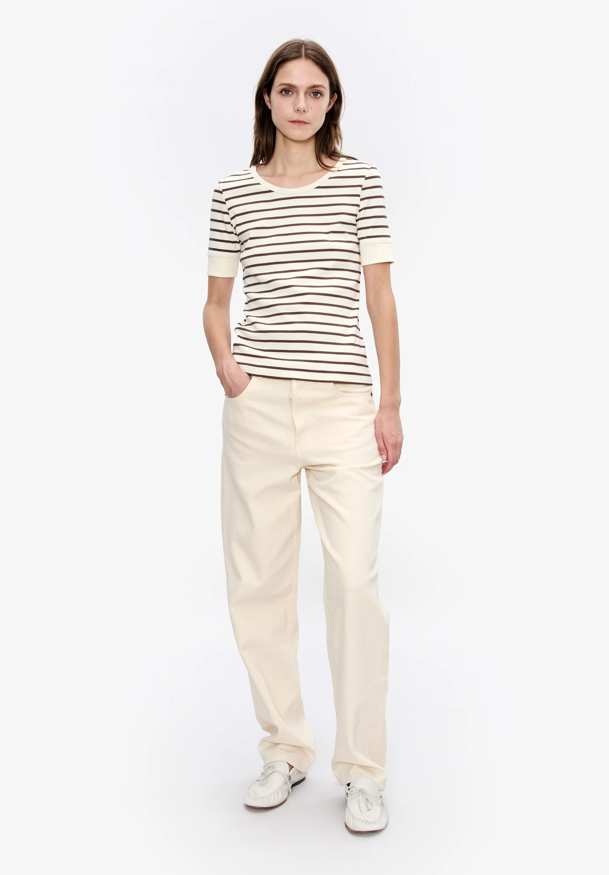 June T-shirt - Image 2