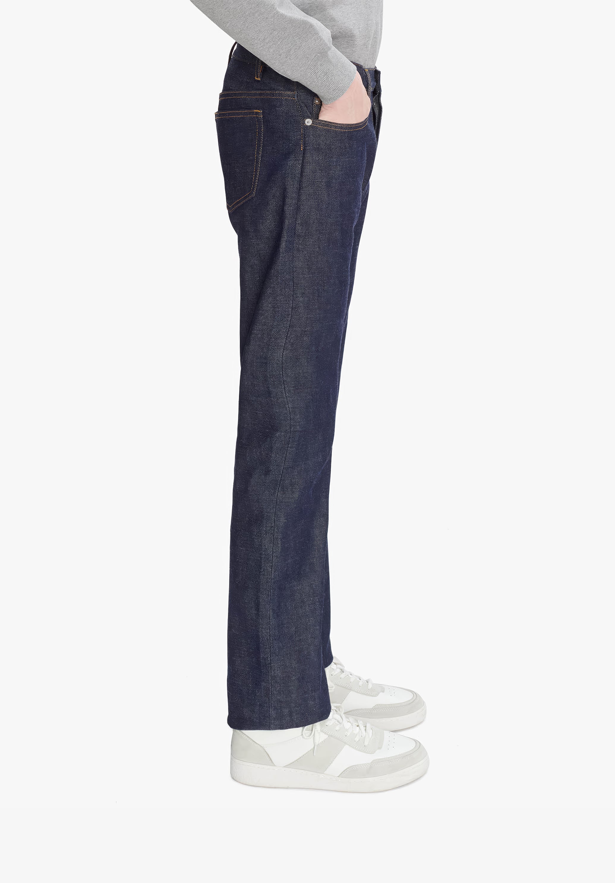 New Standard Jeans - Image 3
