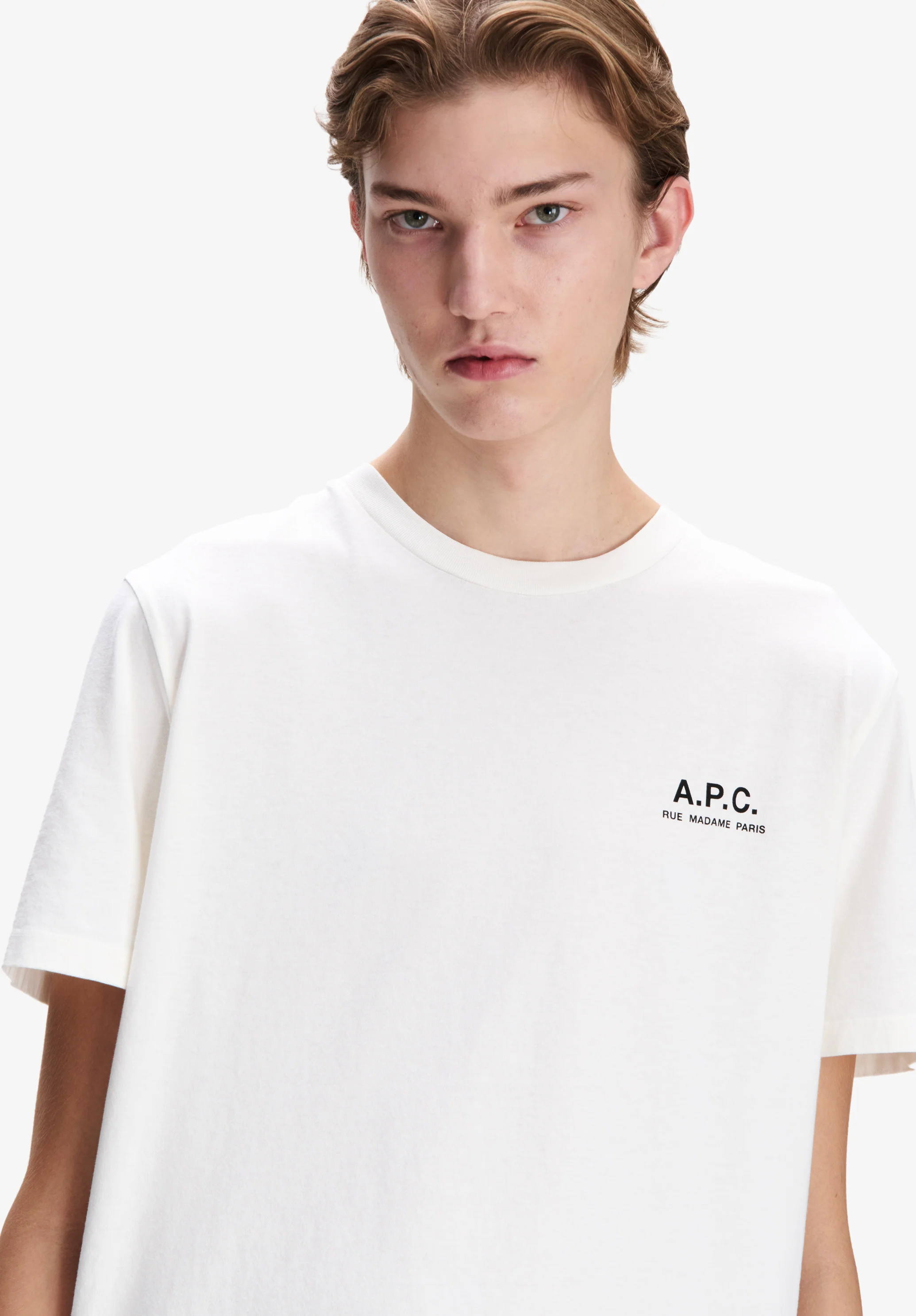 Off-white t-shirt with A.P.C. Rue Madame logo - Image 4