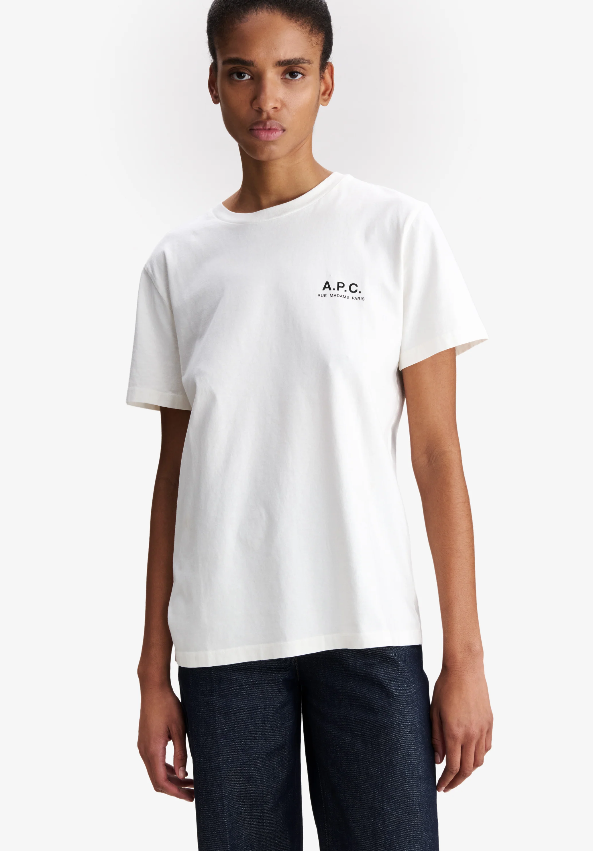 Off-white t-shirt with A.P.C. Rue Madame logo - Image 7