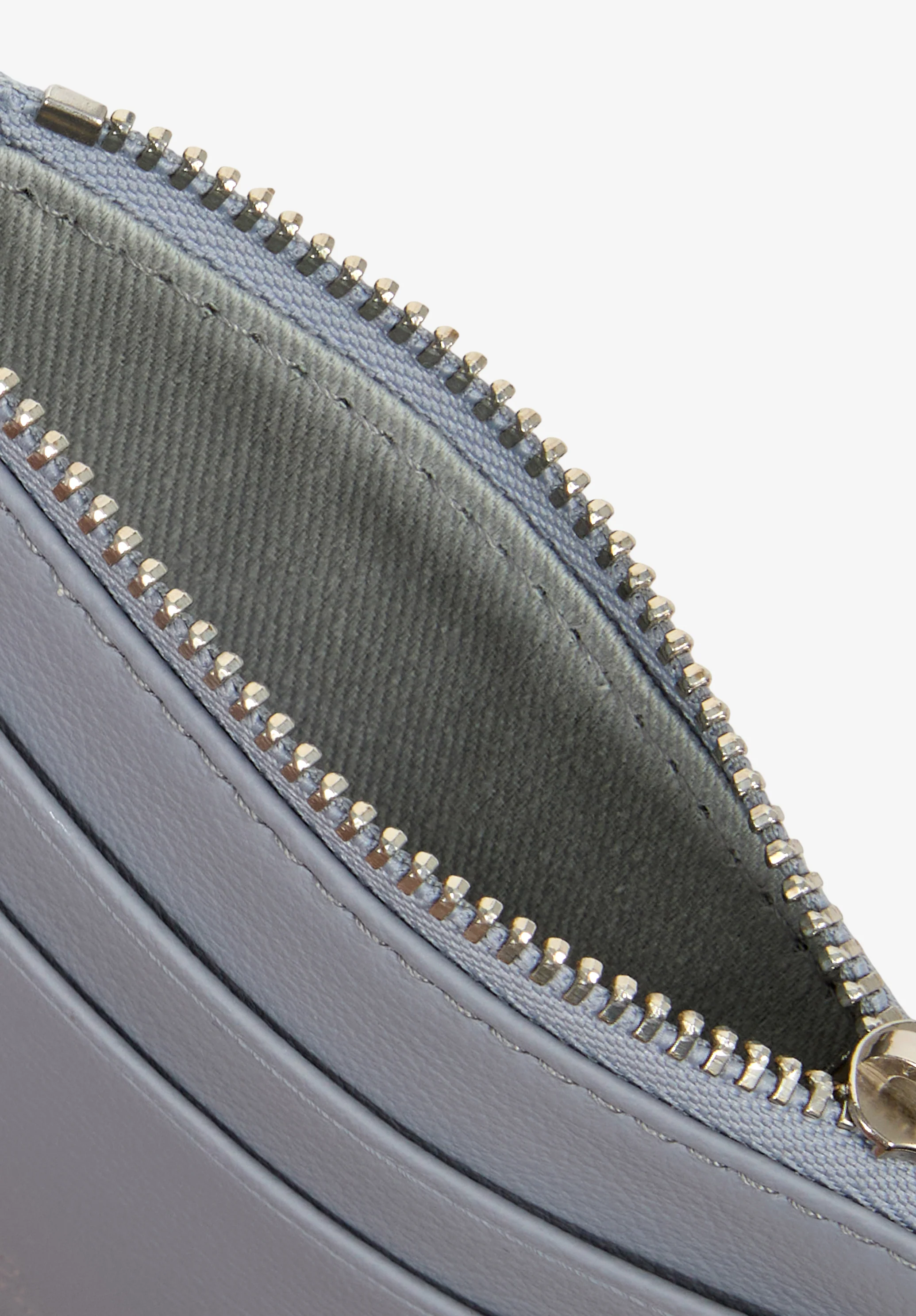 Paris cardholder - Image 4