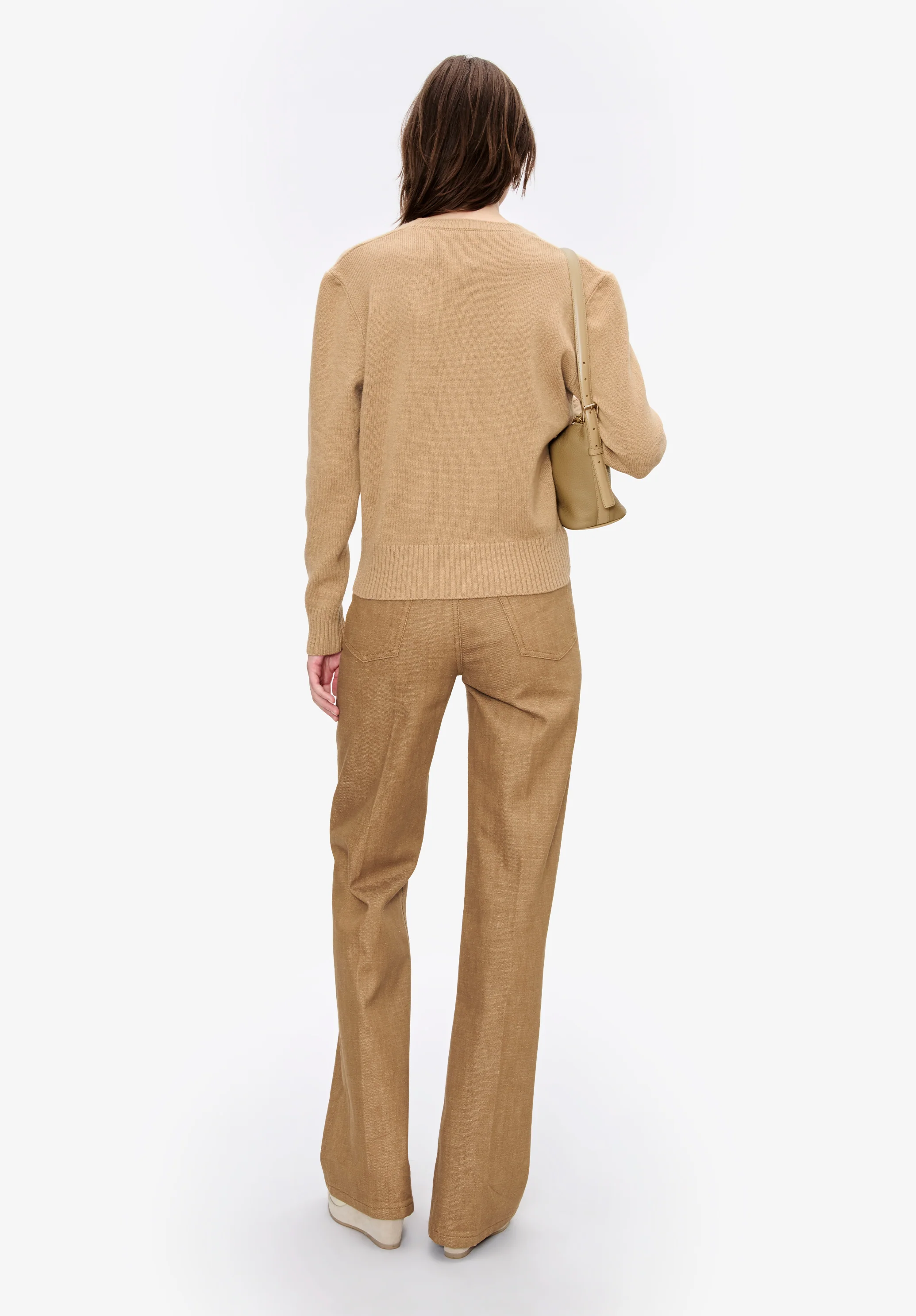 Short V-neck jumper - Image 4
