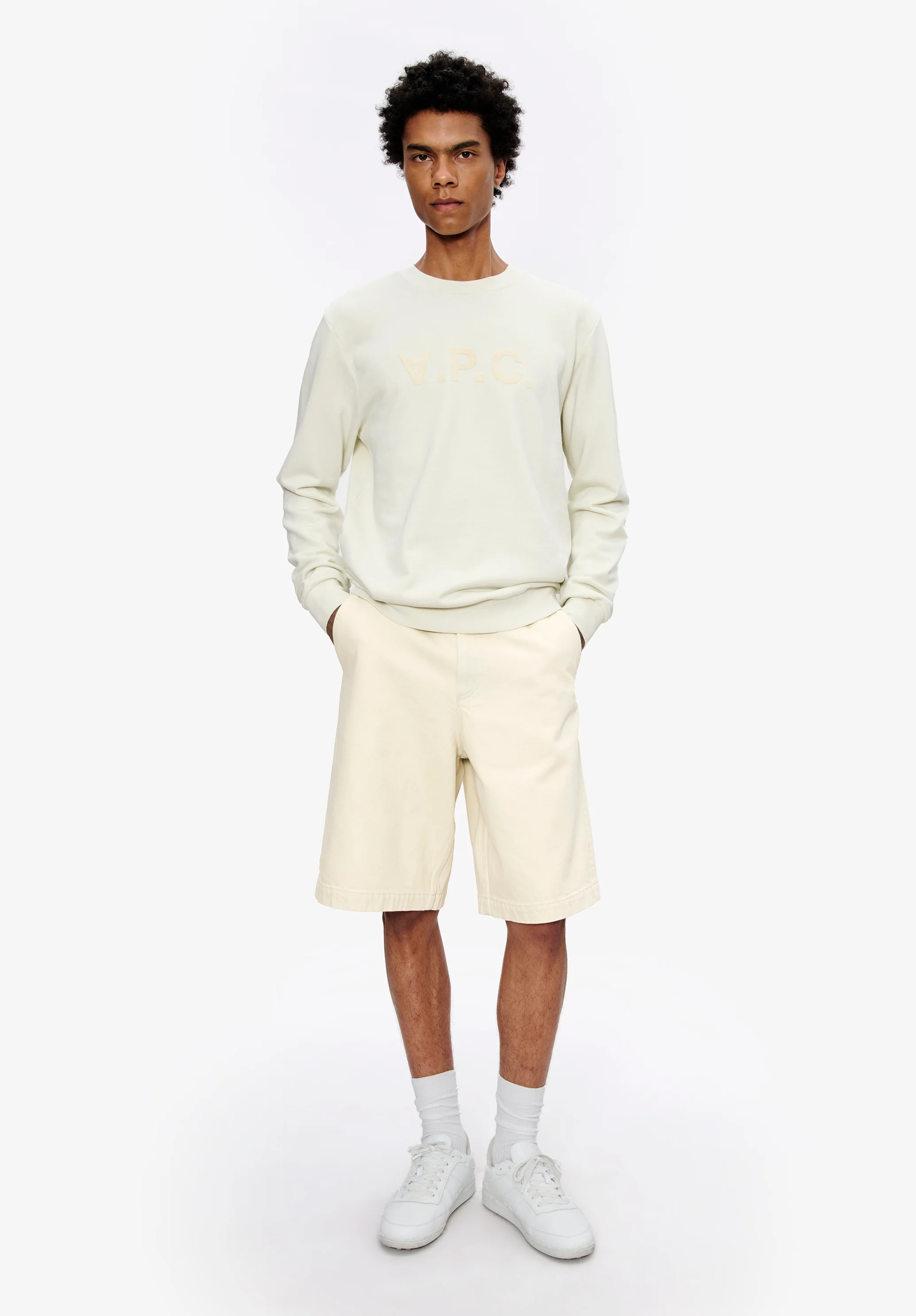 Standard Grand VPC Sweatshirt - Image 2