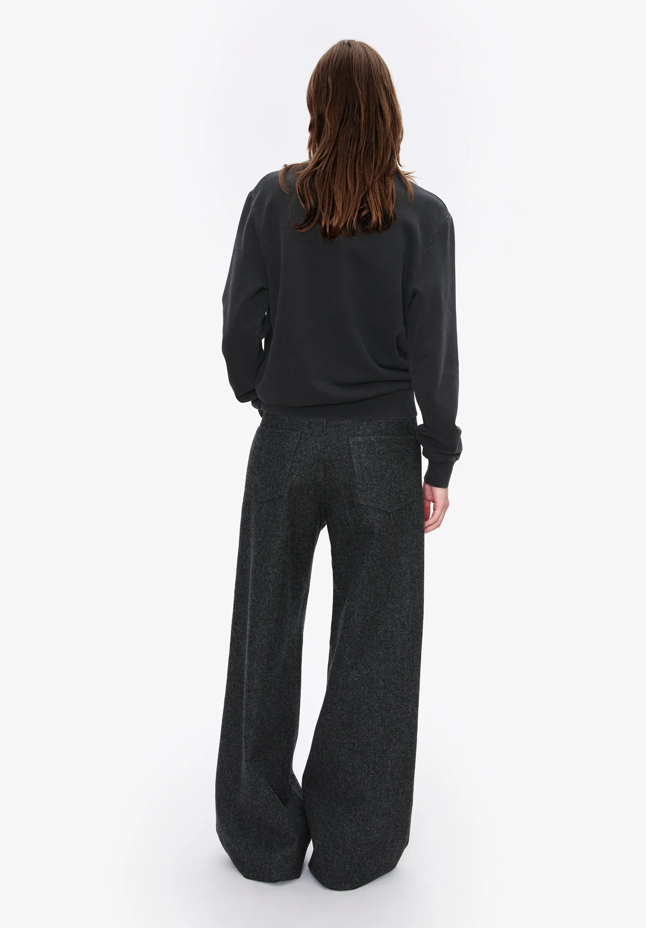 Standard Grand VPC Sweatshirt - Image 3
