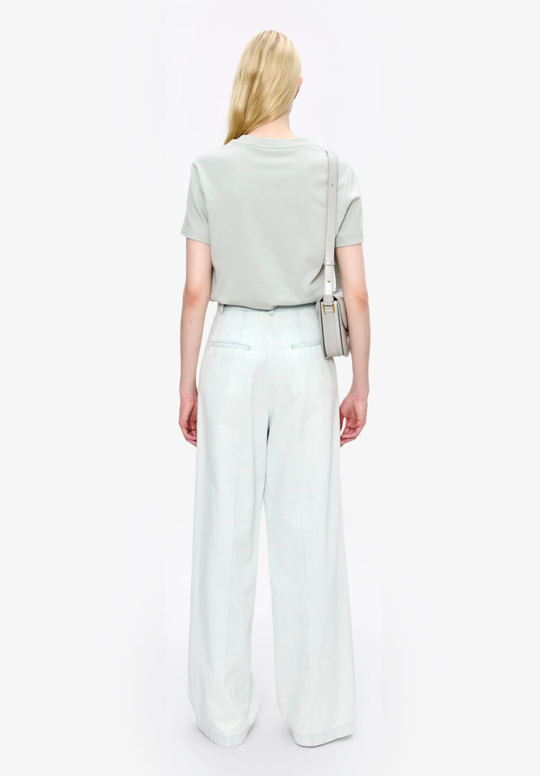 Standard Rue Madame T-shirt - Image 6